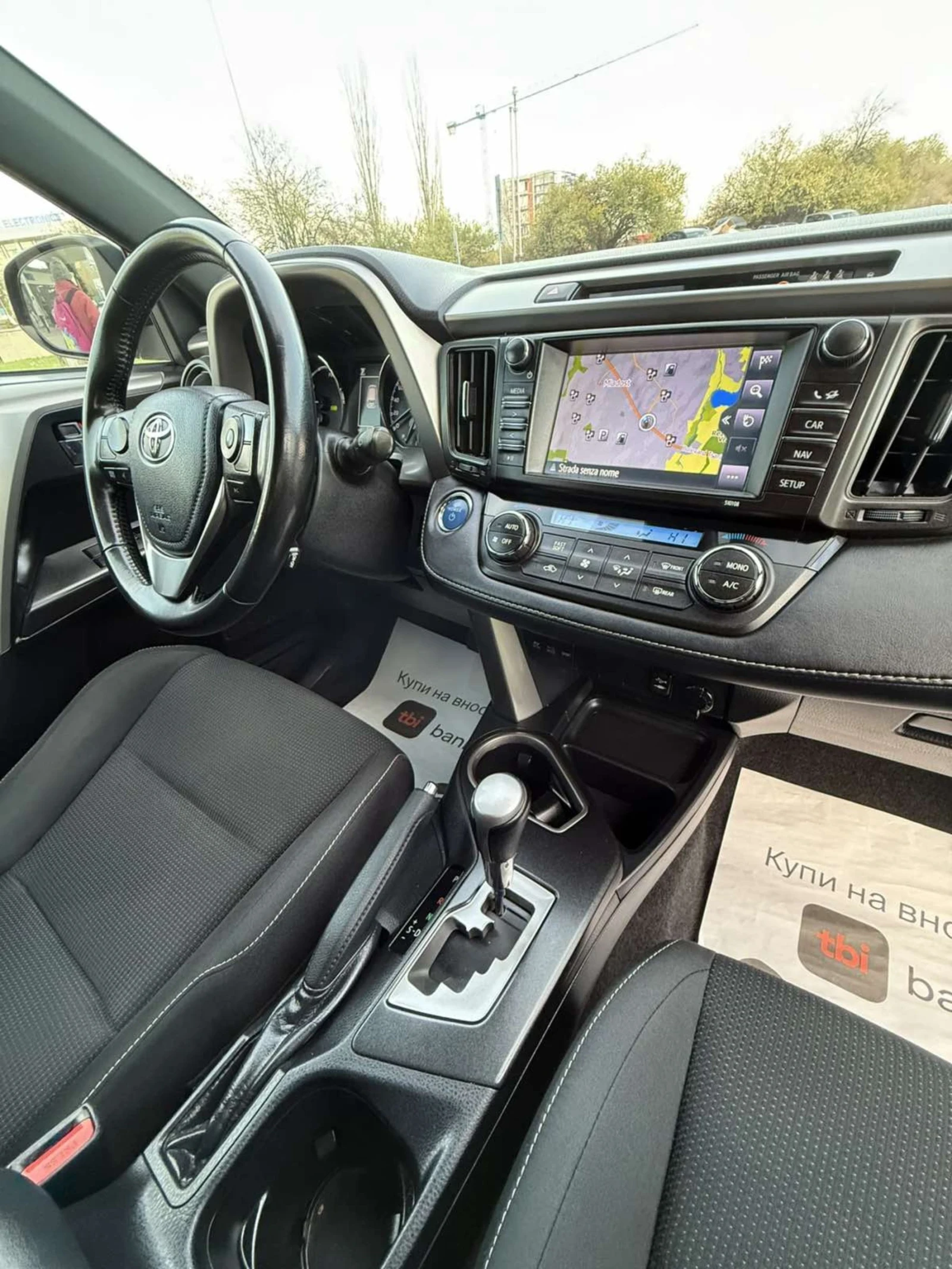 Toyota Rav4 HYBRID 68000 - изображение 6