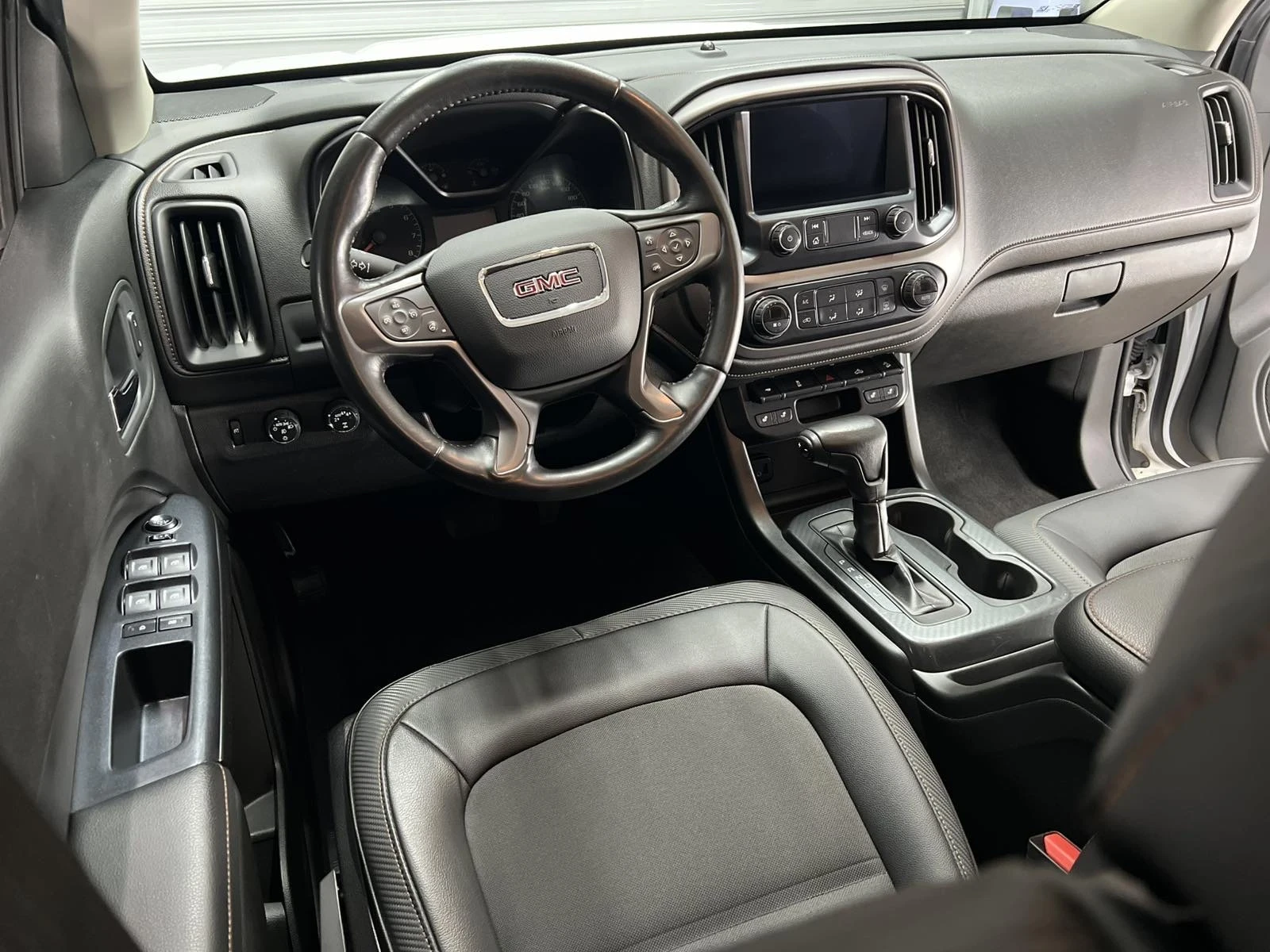 Gmc Canyon AT4  - изображение 9