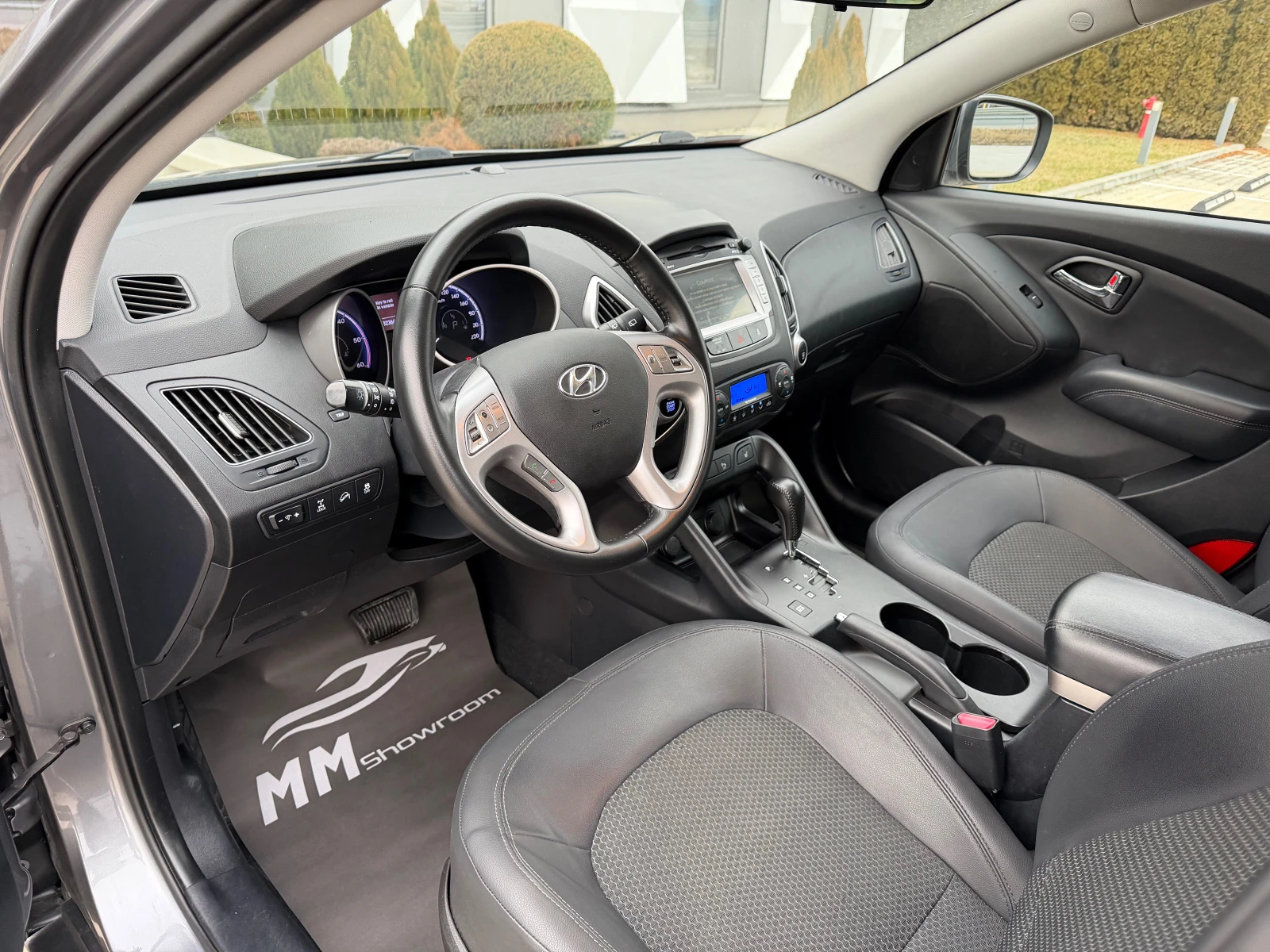 Hyundai IX35 PREMIUM-4X4-КАМЕРА-ПОДГРЕВ-НАВИГАЦИЯ- - изображение 7