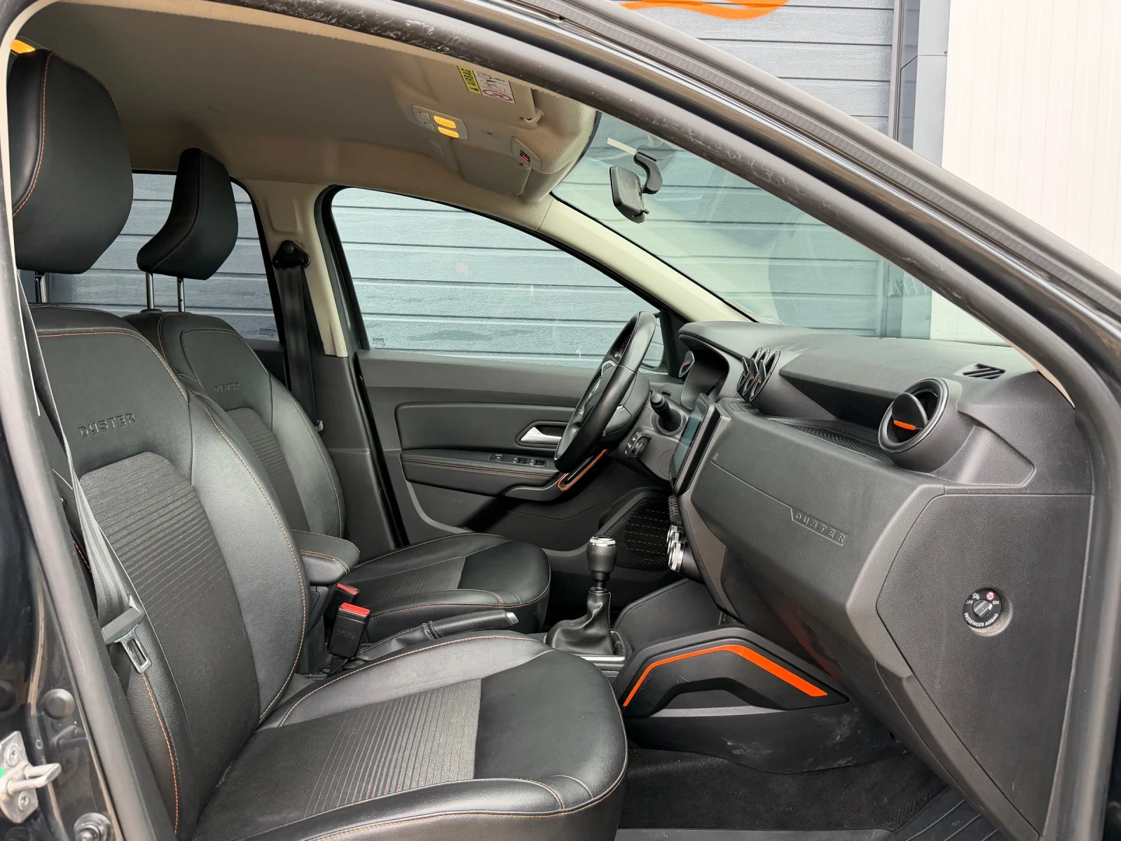 Dacia Duster 1.0 Tci LPG 2022 Extreme  - изображение 9