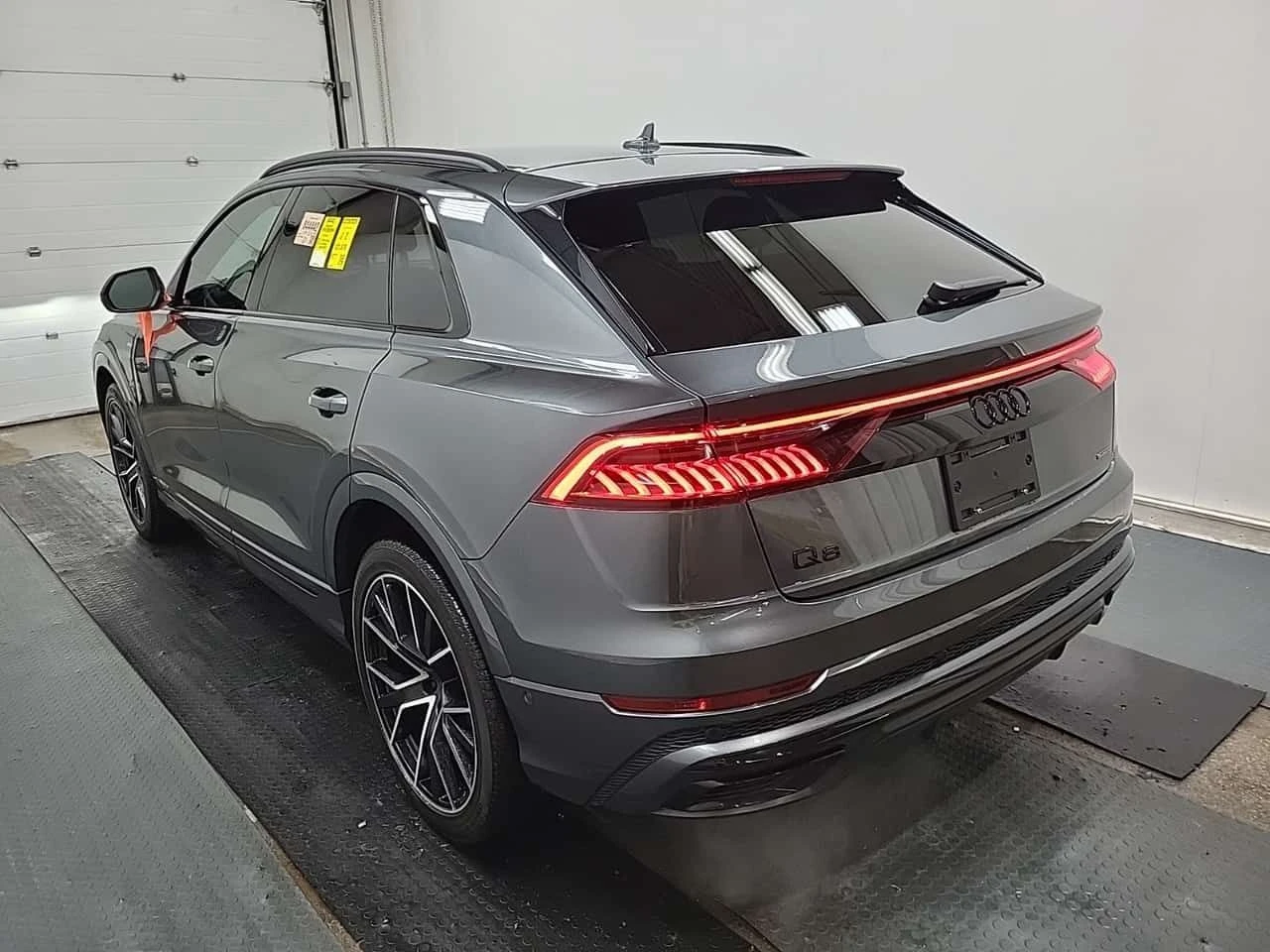Audi Q8 * TECHNIK * CARFAX * ���� �� �� | Mobile.bg � ����������� 4