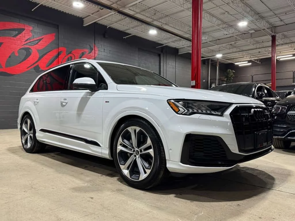 Audi Q7 * TECHNIK BLACK OPTICS CLEAN CARFAX! * CARFAX * ЦЕ