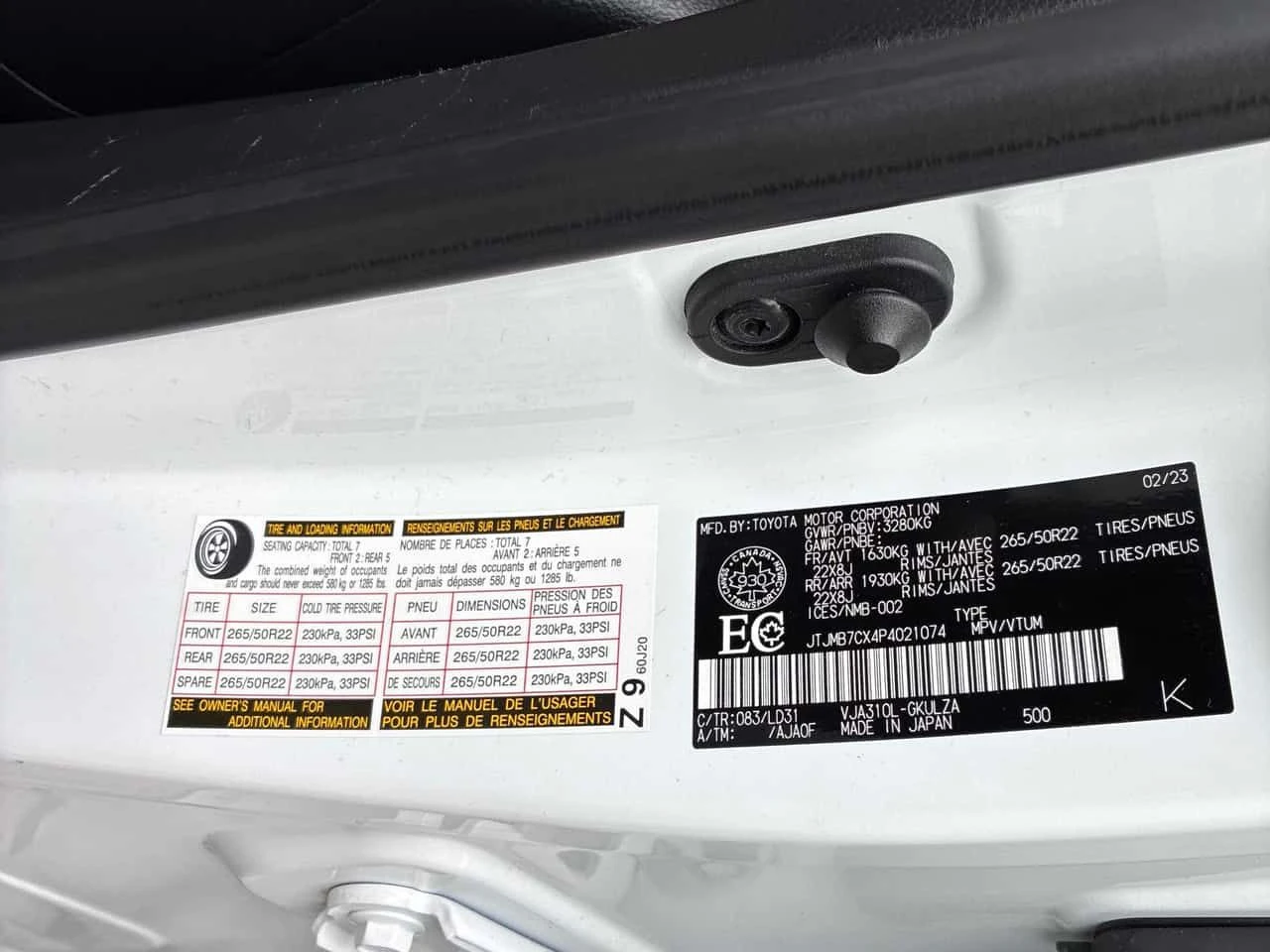 Lexus LX 600 / DIS / CARFAX / 360 / ОБДУХВАНЕ , снимка 10 - Автомобили и джипове - 54134700