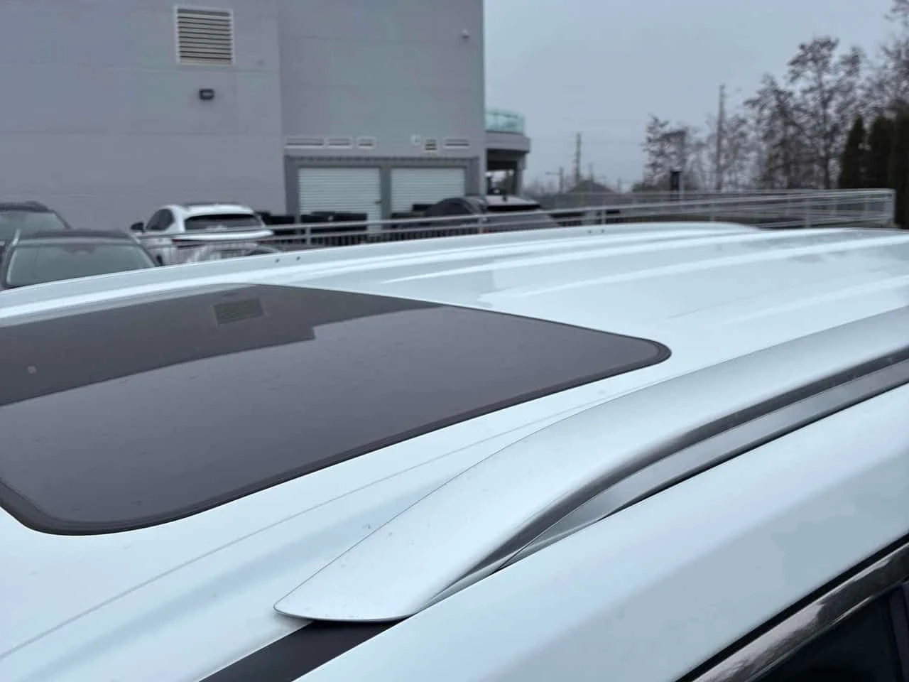 Lexus LX 600 / DIS / CARFAX / 360 / ОБДУХВАНЕ , снимка 11 - Автомобили и джипове - 54134700