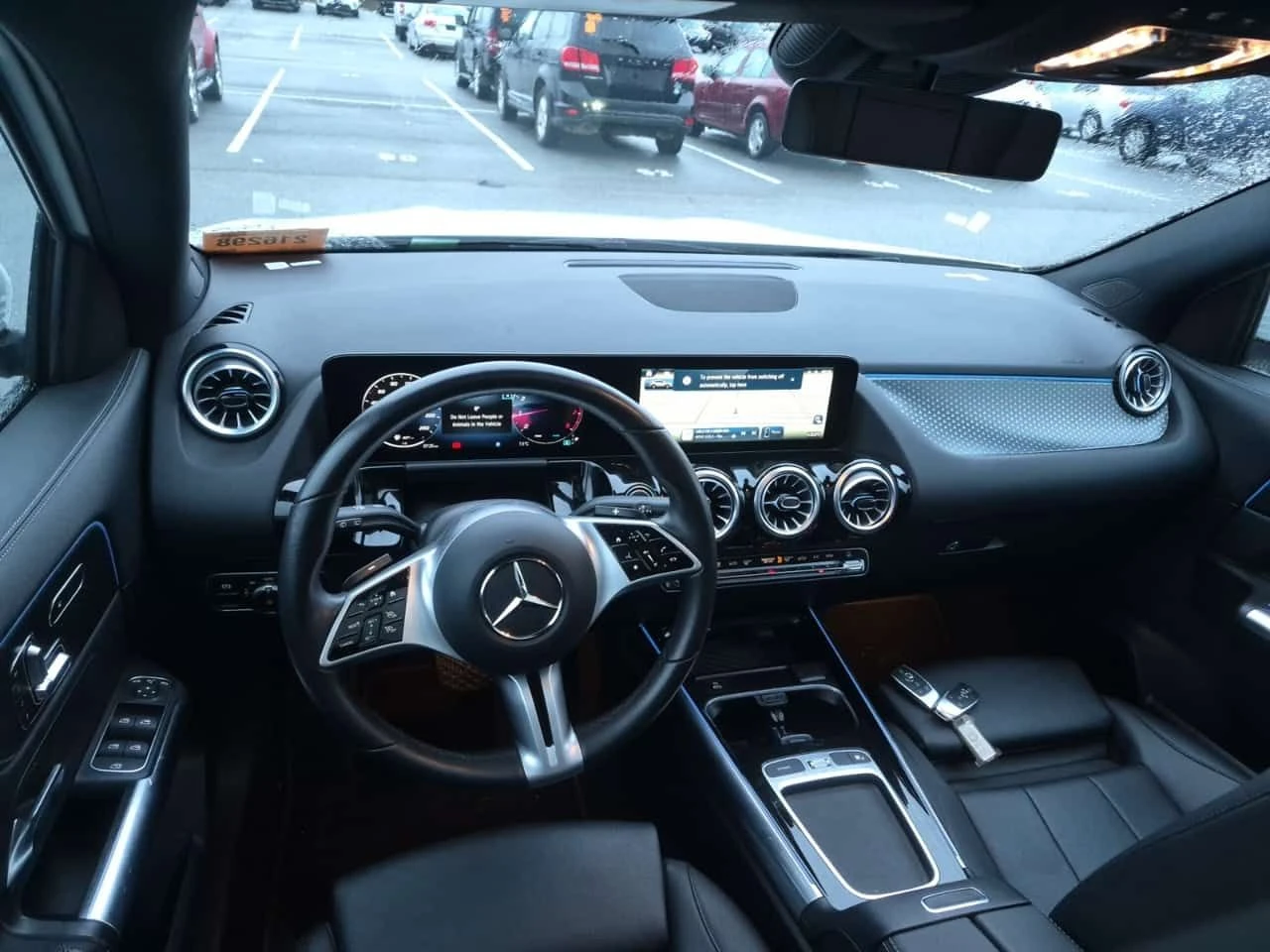 Mercedes-Benz GLA 250  LED | 4Matic | PANORAMA | MEMORY | HEATED SEATS |, снимка 9 - Автомобили и джипове - 54137447