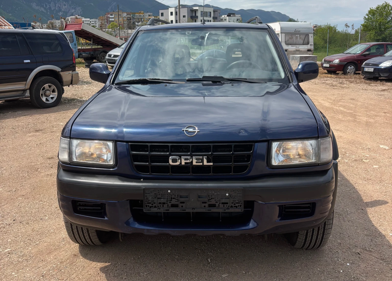 Opel Frontera 2.2 DTI, снимка 3 - Автомобили и джипове - 54361386