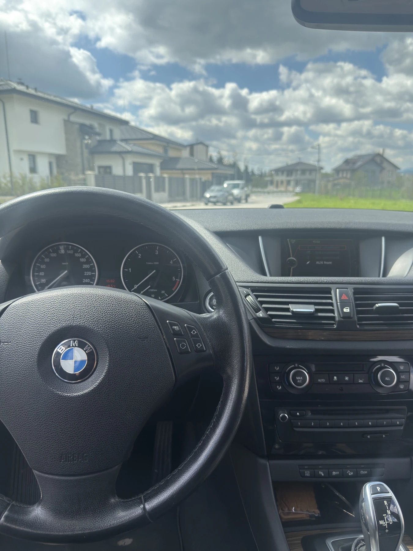 BMW X1 1.8d Facelift xDrive, снимка 9 - Автомобили и джипове - 54487326