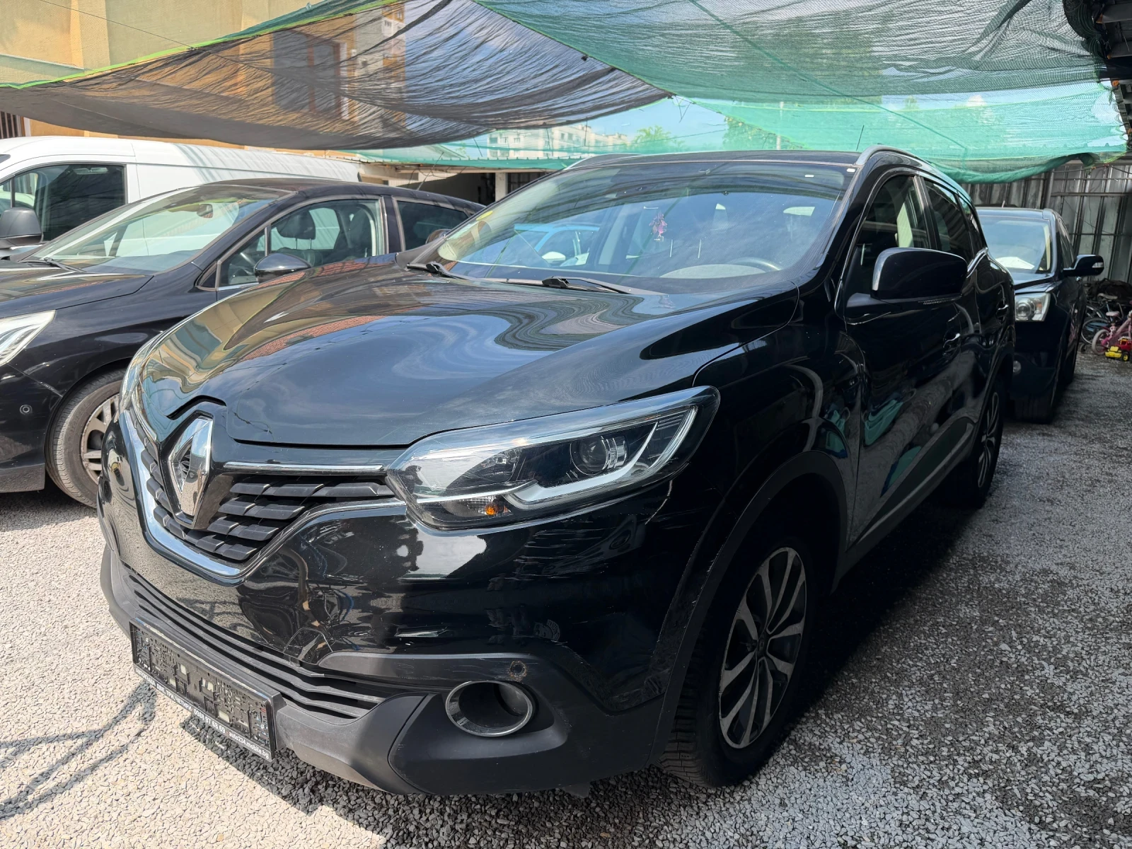 Renault Kadjar 1.5DCI AVTOMAT 2016 euro6 BUSINESS EDITION , снимка 2 - Автомобили и джипове - 55033233