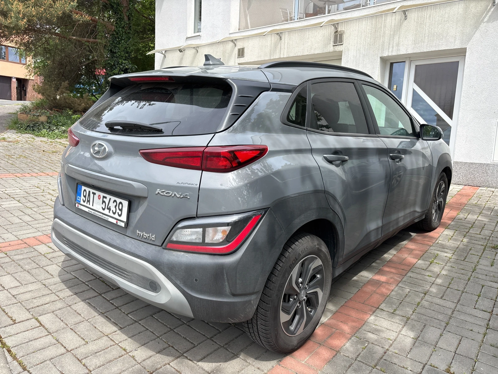 Hyundai Kona 1.6 GDI/ Hybrid/ DCT/Гаранция до 04.2028  Очакван!, снимка 4 - Автомобили и джипове - 55065450