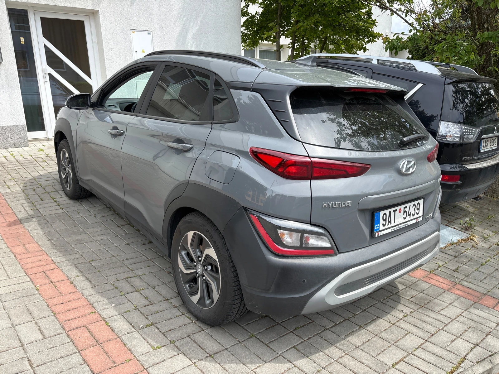 Hyundai Kona 1.6 GDI/ Hybrid/ DCT/Гаранция до 04.2028  Очакван!, снимка 5 - Автомобили и джипове - 55065450