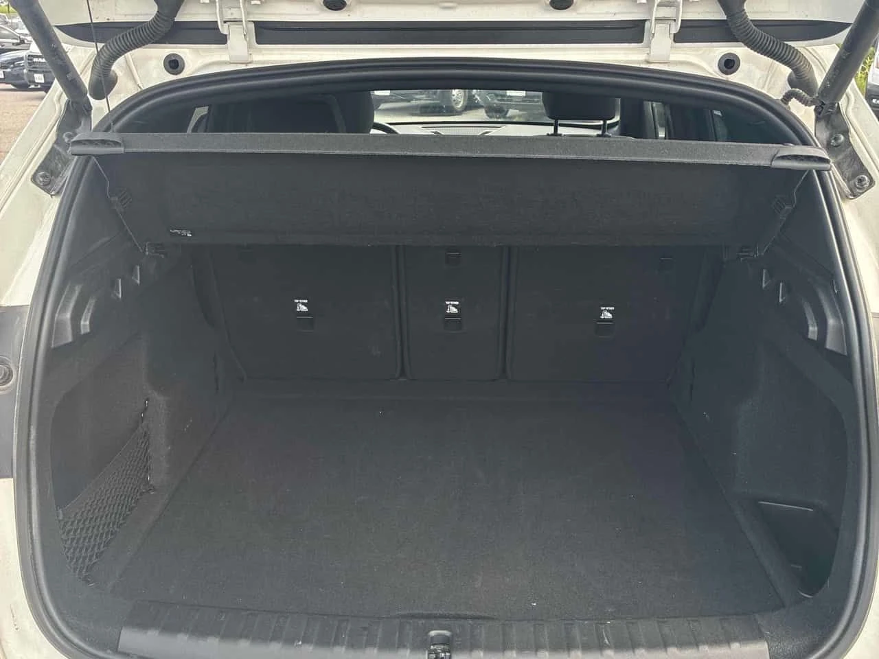 BMW X1 * xDrive28i * АВТОКРЕДИТ БЕЗ ПЪРВОНАЧАЛНА ВНОСКА* , снимка 12 - Автомобили и джипове - 55698493