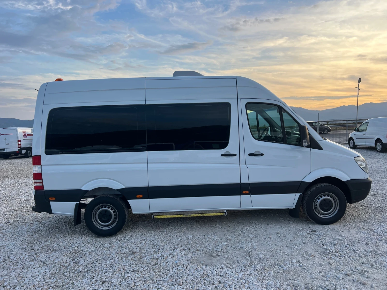 Mercedes-Benz Sprinter 9 МЕСТА КЛИМАТИК - изображение 9