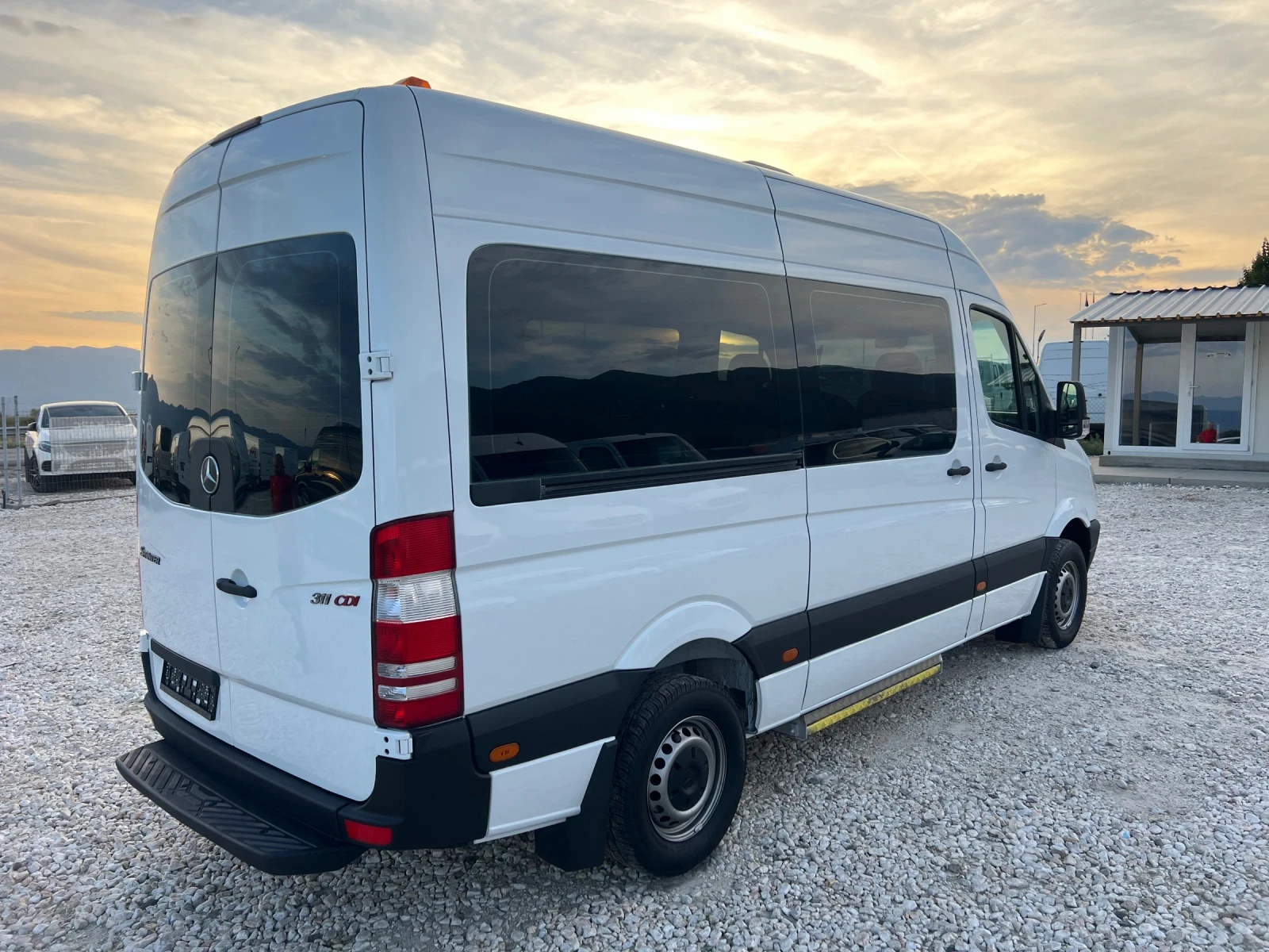 Mercedes-Benz Sprinter 9 МЕСТА КЛИМАТИК - изображение 6