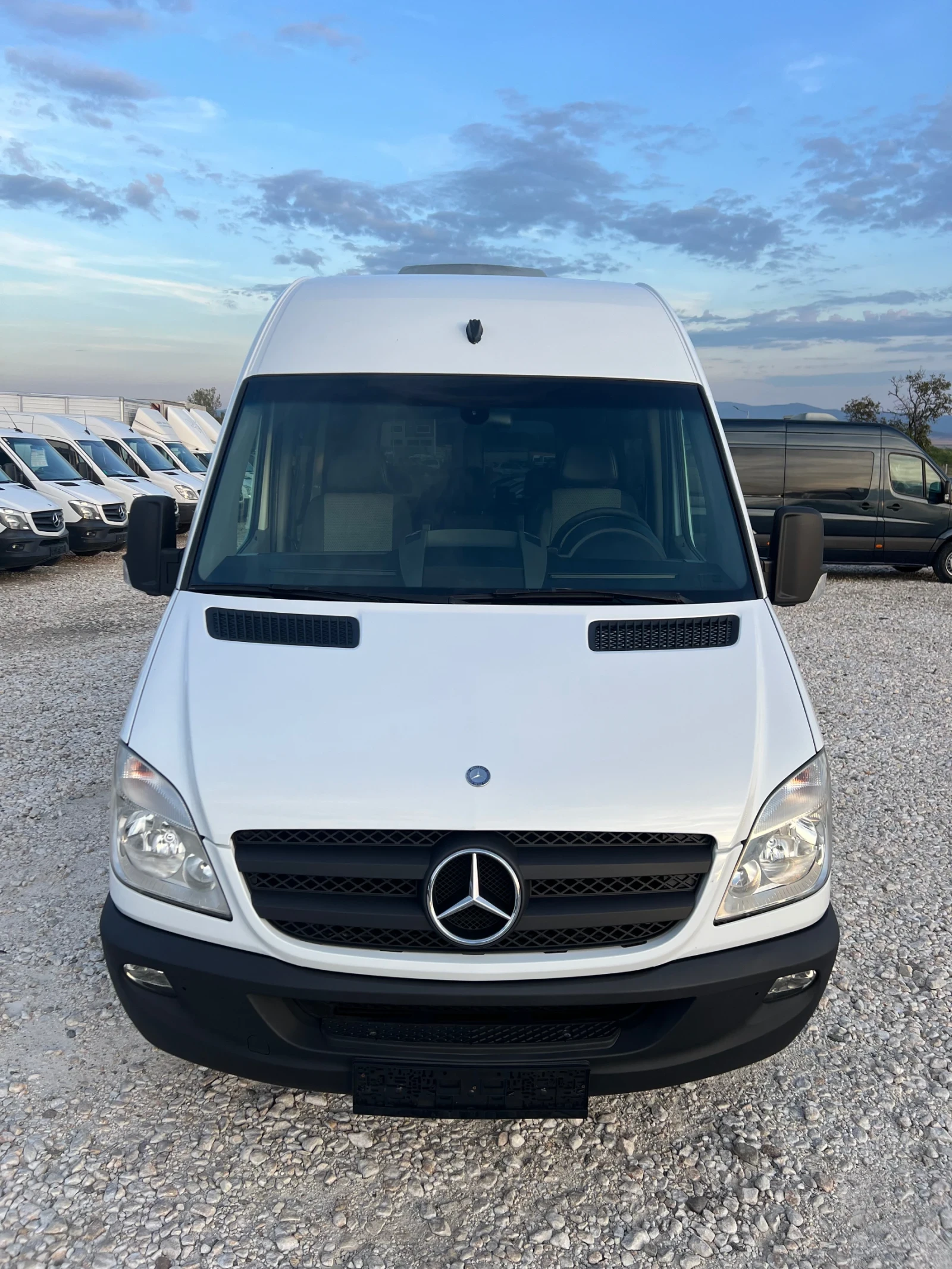 Mercedes-Benz Sprinter 9 МЕСТА КЛИМАТИК - изображение 4