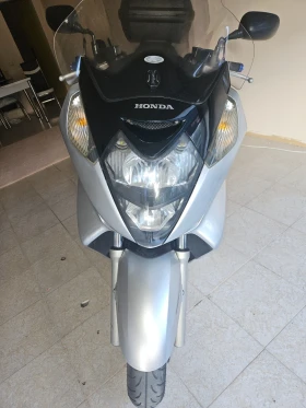 Honda Silver Wing 600, снимка 1