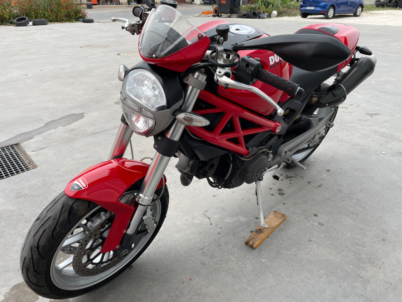 Ducati Monster 1100S, снимка 2 - Мотоциклети и мототехника - 44342840