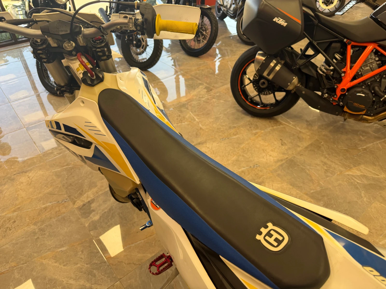 Husqvarna TE TE 300 2T A2 - изображение 8