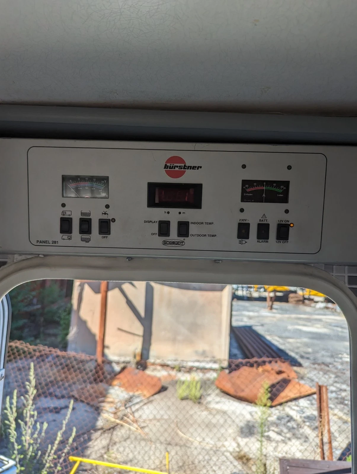 Кемпер Fiat Ducato Burstner 1999г. , снимка 12 - Каравани и кемпери - 54659015