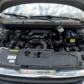 Peugeot 308 1.6 HDI повреден двигател, снимка 8
