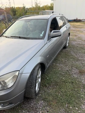 Mercedes-Benz C 320, снимка 3