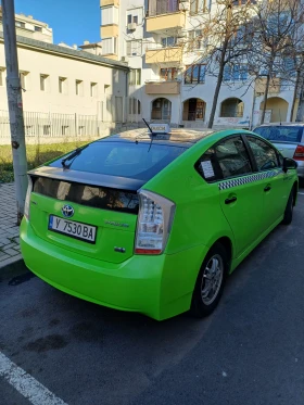 Toyota Prius, снимка 2