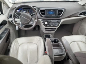 Chrysler Pacifica TOURING L 3.6L * КЛИП НА ДВИГАТЕЛ* * ЛИЗИНГ* - 27999 лв. - 28365656 8