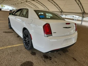 Chrysler 300c TOURING L* CARFAX * АвтоКредит * Цена до България* - 43000 лв. / 21985.55 € - 24636029 4