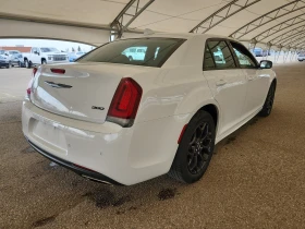 Chrysler 300c TOURING L* CARFAX * АвтоКредит * Цена до България* - 43000 лв. / 21985.55 € - 24636029 3