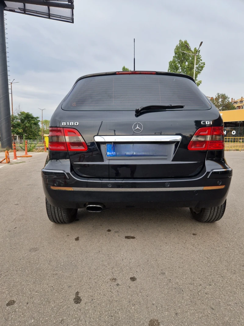 Mercedes-Benz B 180 CDI, снимка 3 - Автомобили и джипове - 47103982