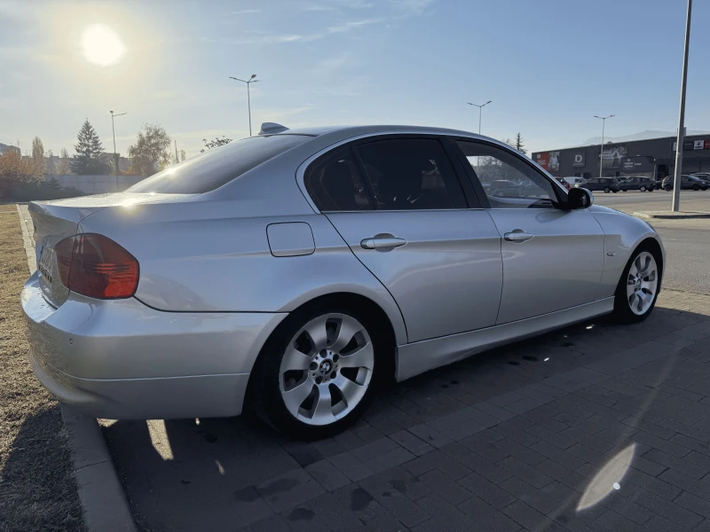 BMW 330, снимка 6 - Автомобили и джипове - 47889281