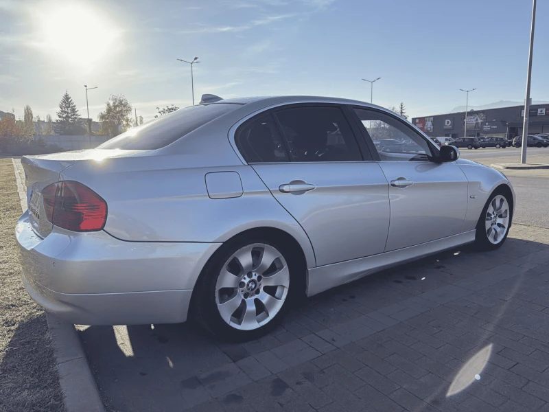 BMW 330, снимка 9 - Автомобили и джипове - 47889281