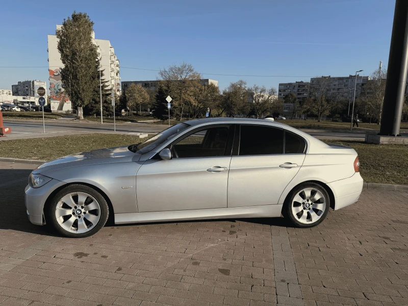 BMW 330, снимка 4 - Автомобили и джипове - 47889281