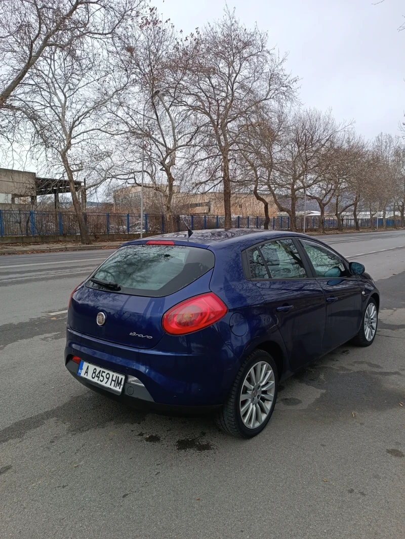 Fiat Bravo 1.9 multidjet , снимка 4 - Автомобили и джипове - 48728636