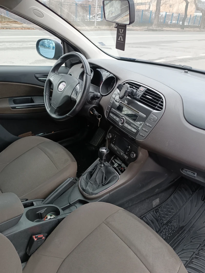 Fiat Bravo 1.9 multidjet , снимка 6 - Автомобили и джипове - 48728636