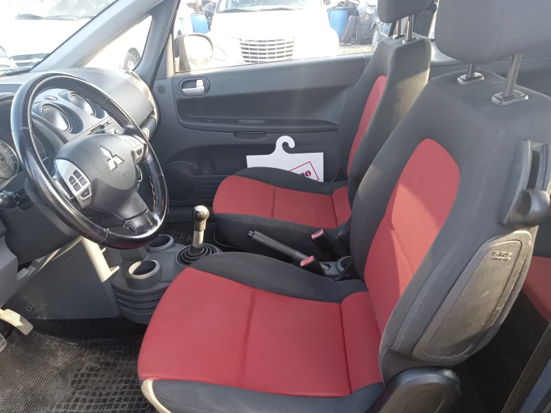 Mitsubishi Colt 1.3БЕНЗИН-ЕВРО4-КЛИМАТИК-НОВ ВНОС ОТ АВСТРИЯ-, снимка 9 - Автомобили и джипове - 49089364