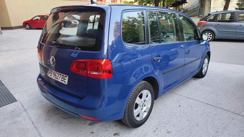 VW Touran 1, 6tdi DSG Германия, снимка 6 - Автомобили и джипове - 49186026