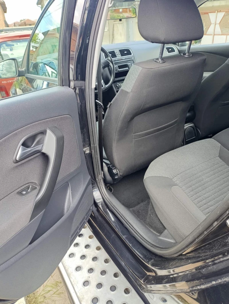 VW Polo 1.4i, снимка 11 - Автомобили и джипове - 51035764