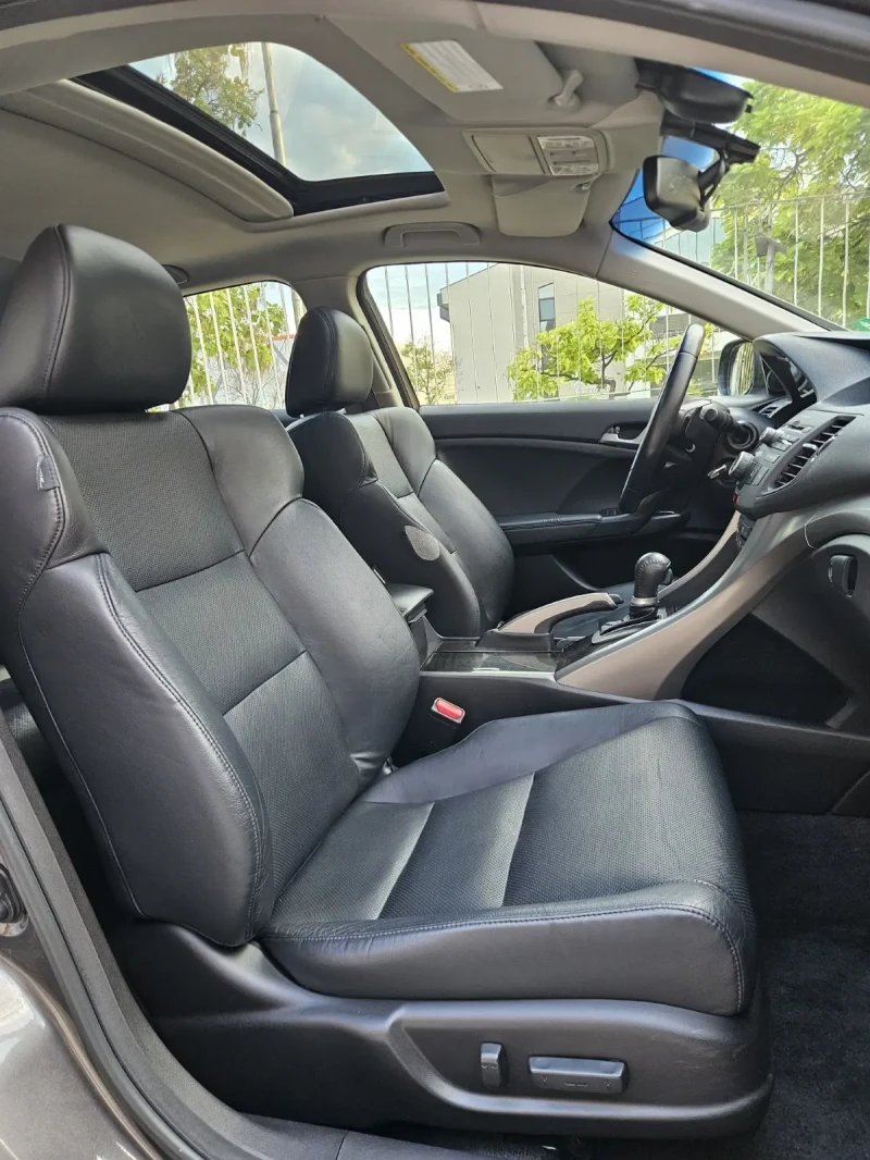 Honda Accord 2.4i-VTEC Distronic Andvance Safe Edition , снимка 13 - Автомобили и джипове - 51512481