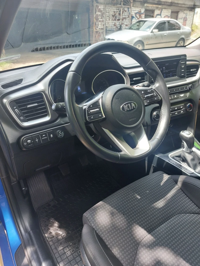 Kia Ceed 1.4 бензин/газ, снимка 10 - Автомобили и джипове - 51973404