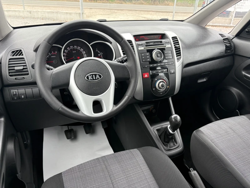 Kia Venga 1.4 CRDI, снимка 15 - Автомобили и джипове - 52322857
