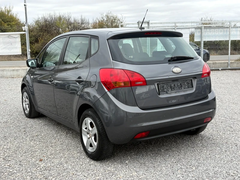 Kia Venga 1.4 CRDI, снимка 6 - Автомобили и джипове - 52322857