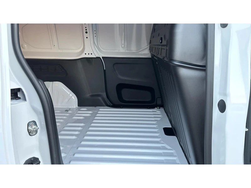 Toyota Proace City City Van EV L2, Месечна вноска от 354 лв., снимка 7 - Автомобили и джипове - 52803103