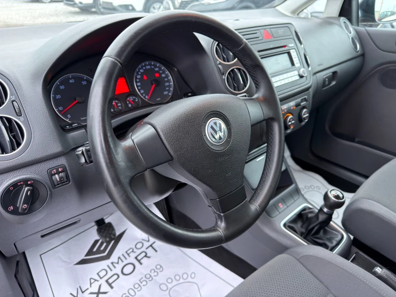 VW Golf Plus 1.6i TOP, снимка 13 - Автомобили и джипове - 53100999