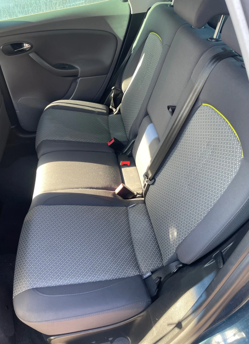 Seat Altea 1.6 i, снимка 7 - Автомобили и джипове - 53168387