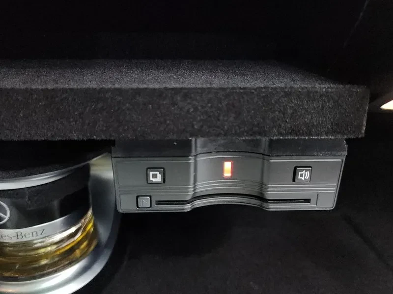 Mercedes-Benz C 43 AMG 4MATIC, снимка 12 - Автомобили и джипове - 54884767