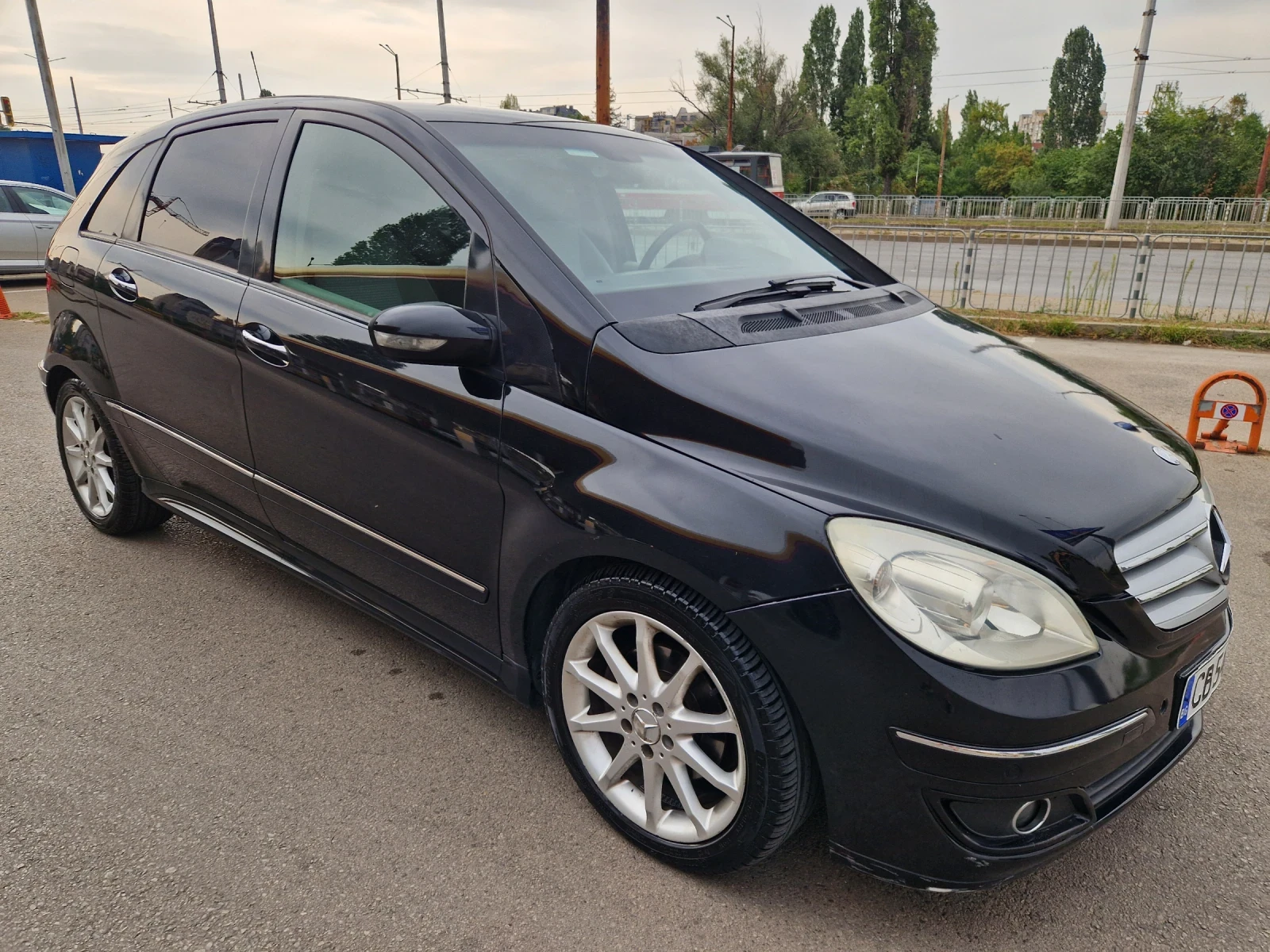 Mercedes-Benz B 180 CDI - изображение 2