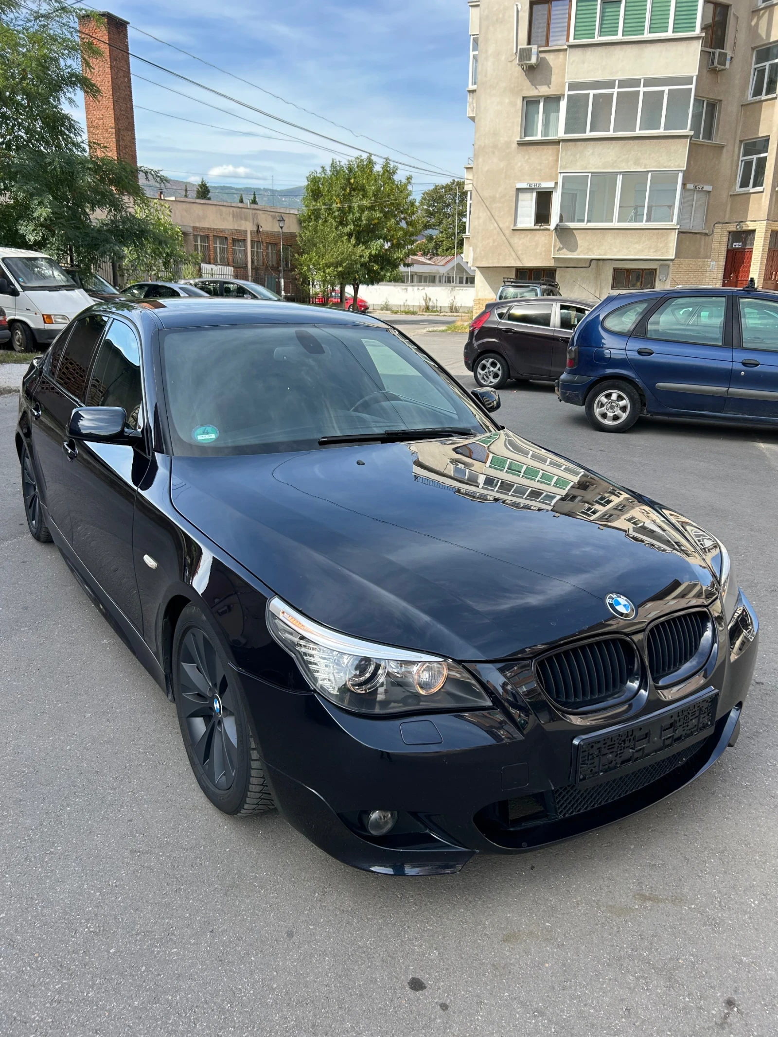 BMW 525 Facelift Logic 7 FULL M PACK CARBONSWARZ - изображение 3