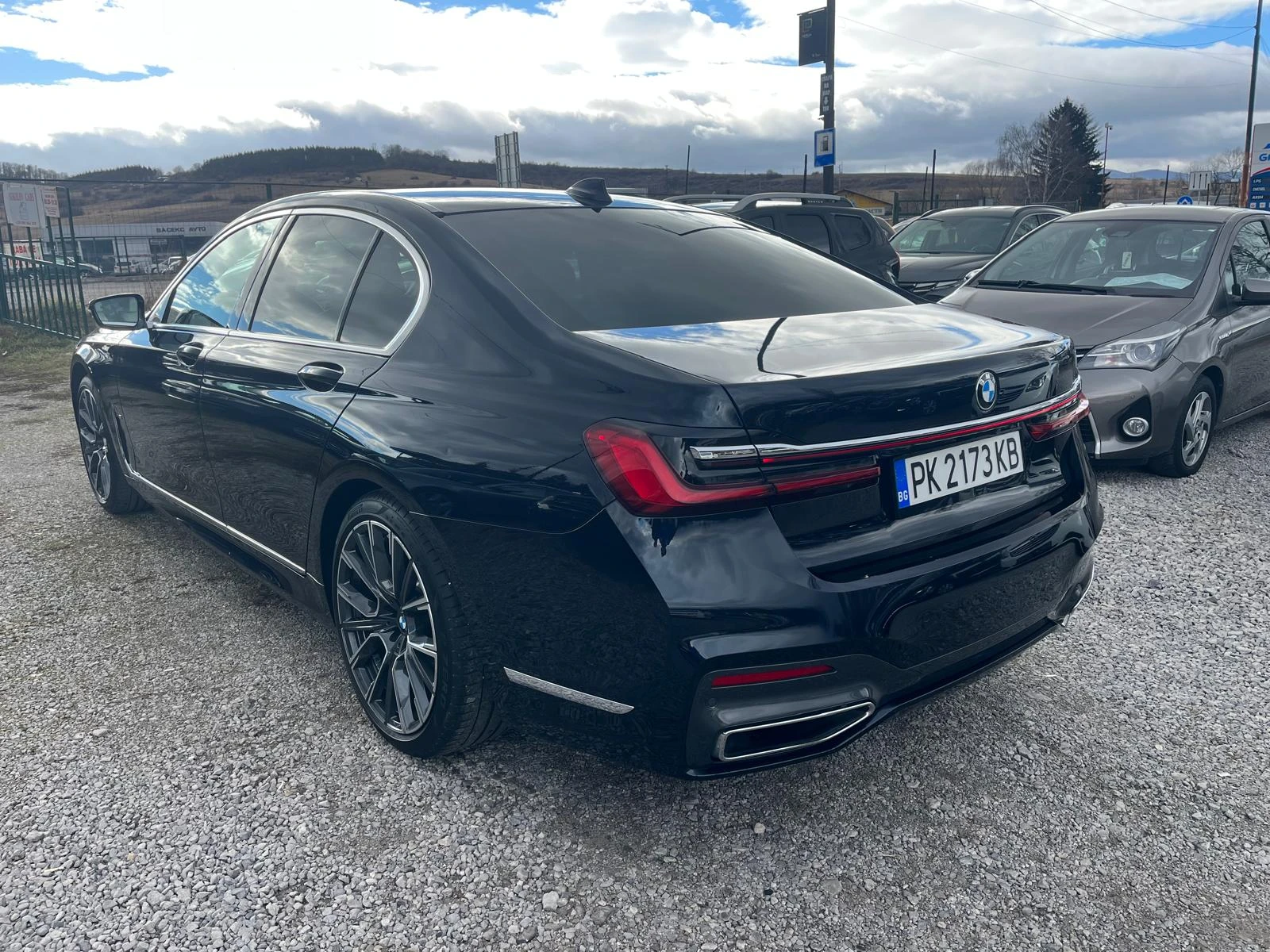 BMW 730 xDrive M-Sport / Laser / Head Up / Massage | Mobile.bg � ����������� 3