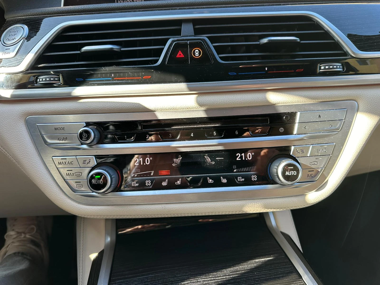 BMW 730 xDrive M-Sport / Laser / Head Up / Massage | Mobile.bg   11