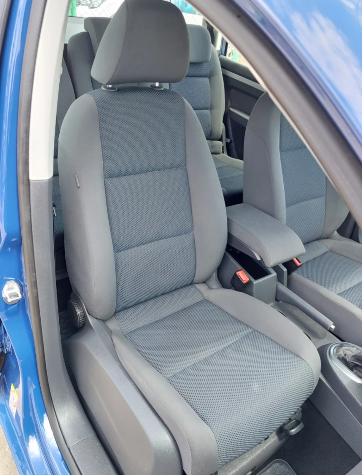VW Touran 1, 6tdi DSG Германия - изображение 8